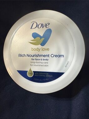 Dove Body Love Rich Nourishment Cream — White